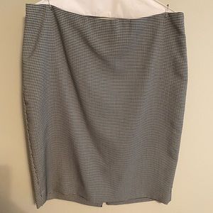 Checkered black and white skirt
